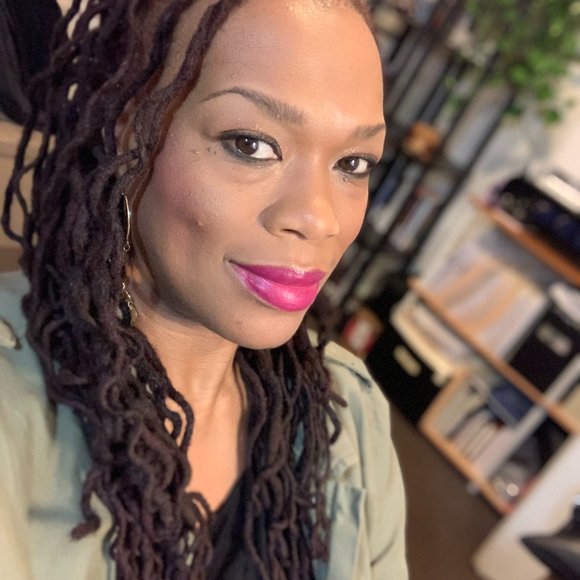 Meet your Posher, Tieshka - Picture 1 of 1